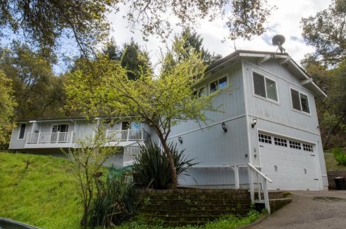 333 White Rd, Watsonville, CA 95076-0429