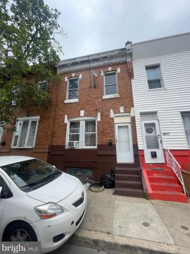 3919 Darien St, Philadelphia, PA 19140-3210