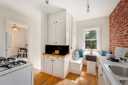 1858 Gilpin St, Denver CO  80209-4522 exterior