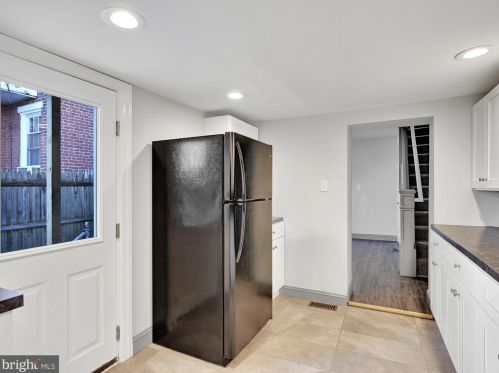 31 Mary St, Lancaster PA  17603-3330 exterior