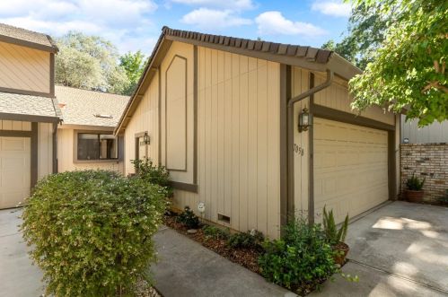 7058 San Jacinto Ct, Citrus Heights, CA 95621-4308