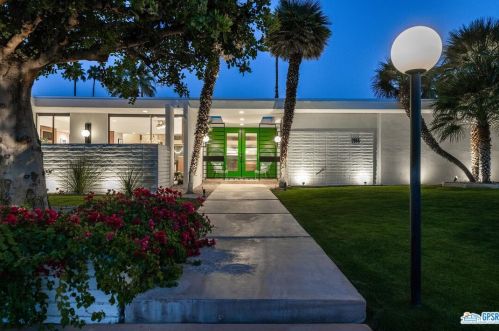 2336 Caliente Dr, Palm Springs, CA 92264-9458