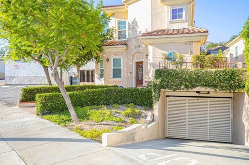2755 Montrose Ave, Montrose, CA 91020-1313