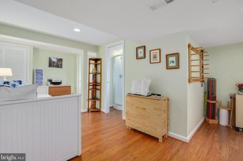 2303 Darrow St, Silver Spring MD 20902-4918 exterior