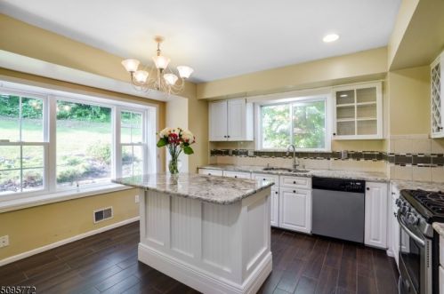 23 Fordice St, Dover NJ  07869-1010 exterior
