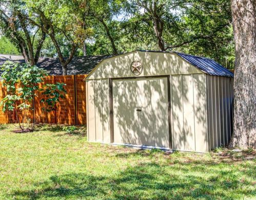 5205 Buffalo Pass, Austin TX  78745-2703 exterior