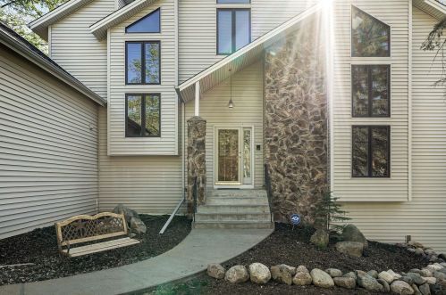 13176 Heritage Way, Saint Paul MN  55124-9465 exterior