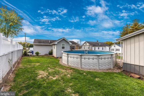 8142 Rocky Rdg Rd, Graceham MD exterior