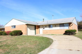 7947 Blackshear Dr, Dayton OH  45424-2126 exterior