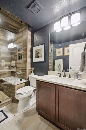 5925 Olive Cir, Englewood CO  80111 exterior