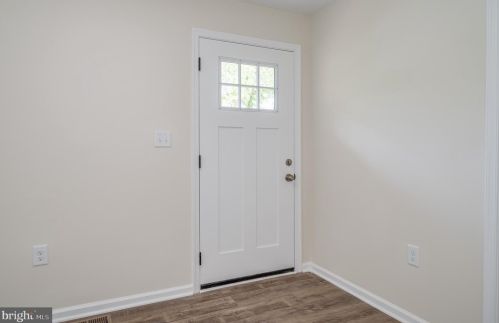 201 Pointfield Dr, Harpers Ferry WV 25425-5173 exterior