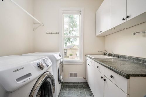 1759 Marietta Rd, Atlanta GA  30318-2763 exterior