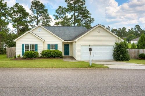 162 Royal Pine Dr, Burnettown, SC 29851-3257