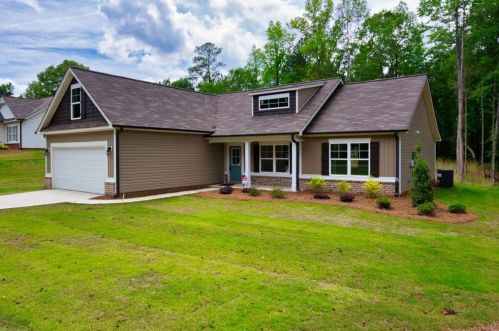 95 Savoy Park Dr, Porterdale, GA 30014-8489