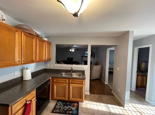 5849 El Segundo Way, Atlanta GA  30349-7519 exterior