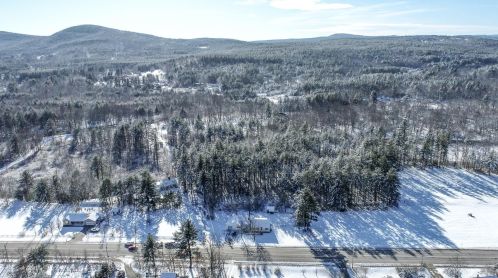 167 Mast St, Goffstown, NH 03045-3202