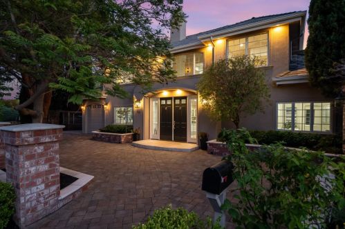 816 Bruce Dr, Palo Alto, CA 94303-3643