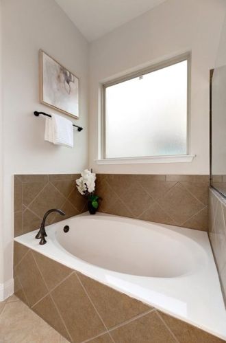 12520 Black Hl Dr, Austin TX  78748-1056 exterior