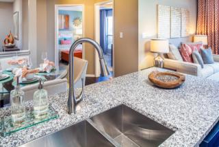 2808 Cross Point Cir, Matthews NC  28105-8493 exterior