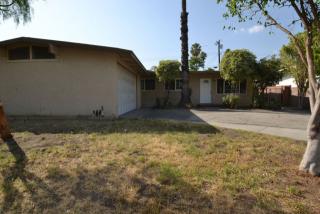 12601 Mercer St, Los Angeles CA  91331-1325 exterior