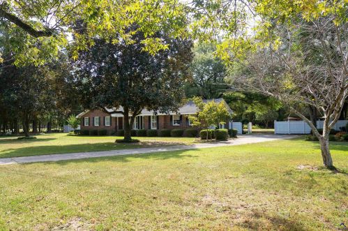 156 Sandefur Rd, Kathleen, GA 31047-2007