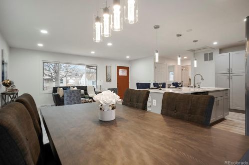 3440 Chase St, Denver CO  80212-7089 exterior