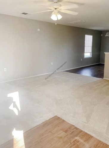 12805 Briarcreek Loop, Webberville TX  78653-4639 exterior
