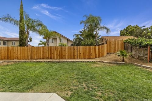 8554 Rosemary Dr, Riverside CA  92508-2965 exterior