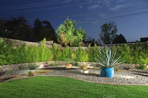 1622 Virginia Ave, Glendale CA  91202-1246 exterior