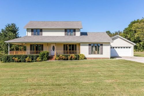 86 Brawley Cir, Readyville, TN 37149-5025