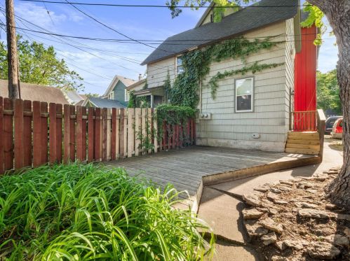 226 Grotto St, Saint Paul MN  55105-3508 exterior