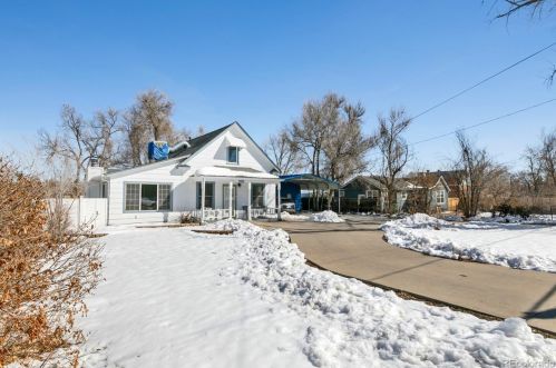 7151 52nd Ave, Arvada CO  80002-3703 exterior