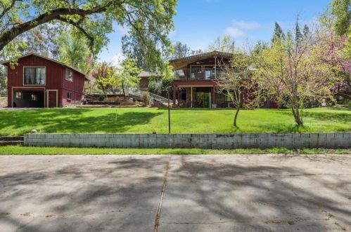 725 Bridge Ln, Newcastle, CA 95658-9671
