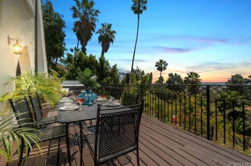 746 Cavanagh Rd, Glendale, CA 91207-1412