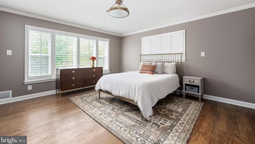 9605 Sutherland Rd, Silver Spring MD 20901-2314 exterior