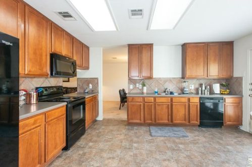 11308 Crst Mdw Ln, Austin TX  78748-3942 exterior