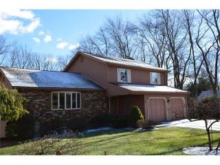 33 Ridge Rd, Southington, CT 06489-2438