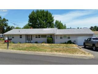 4983 Melody Ln, Roseburg, OR 97471-4756