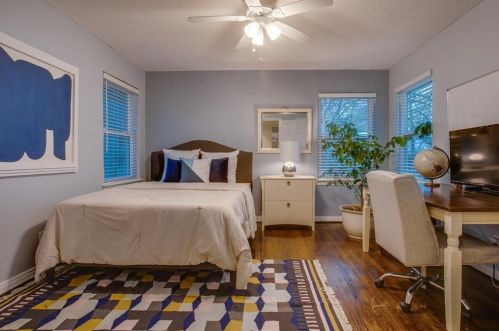 1132 Hampton Rd, Dallas TX 75208-3107 exterior