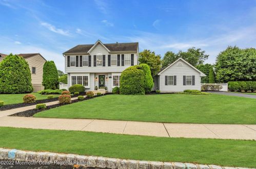 5 Wendy Ct, Jackson Twp, NJ 08527-1155