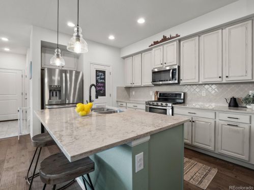 9437 58th Pl, Denver CO  80238 exterior