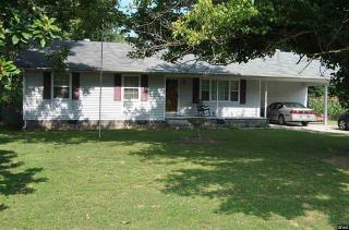 889 Kemp Rd, Martin, TN 38237-5151