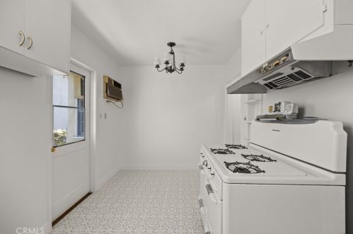 6028 Hoover Ave, Whittier CA 90601-3256 exterior