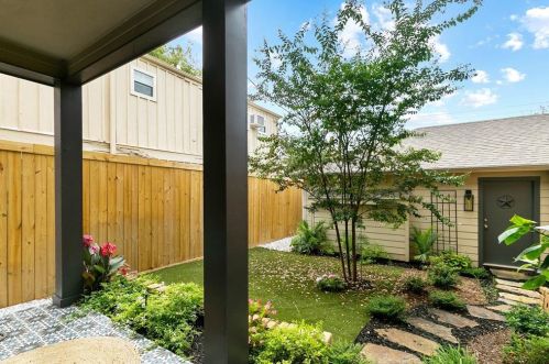 5037 Byers Ave, Fort Worth TX  76107-4129 exterior