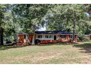555 Allgood Rd, Marietta, GA 30060-1250