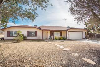 7809 Victor Ave, Hesperia, CA 92345-4174