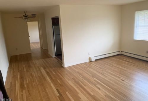 3 Swartswood Rd, Fredon, NJ 07860-1115