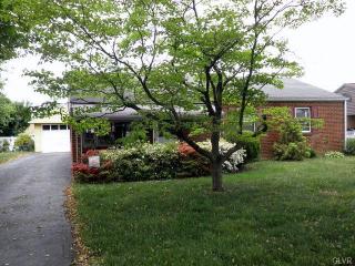 3043 Devonshire Rd, Allentown PA  18103-6342 exterior