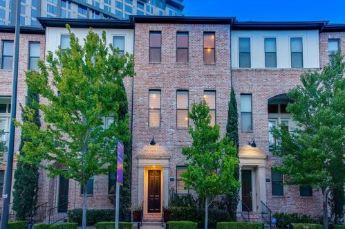 2123 Canton St, Dallas, TX 75201-5707