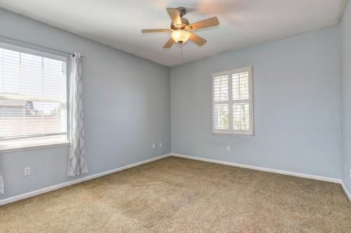 5616 Mingee Way, Elk Grove CA  95757-1647 exterior